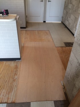 マンション新設床下地１