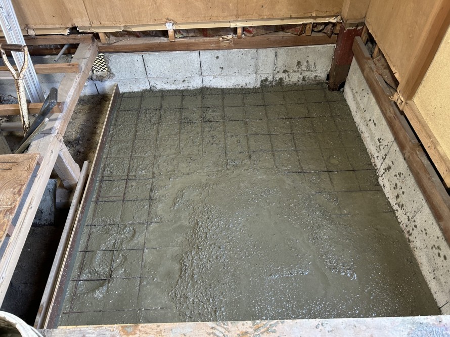 ユニットバス　基礎