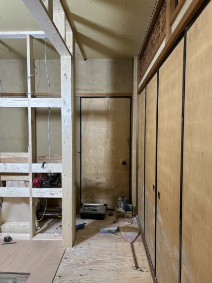 天井クロス下地