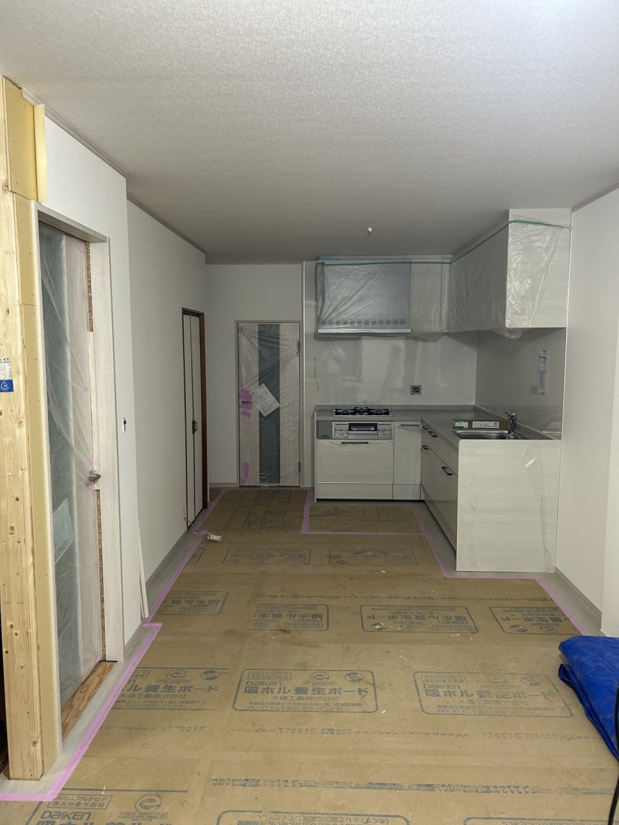 リフォーム　クロス工事